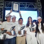 Mazatlán logra el Récord Guinness del sashimi más largo del mundo: un kilómetro de sabor