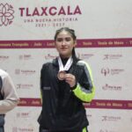 Camila Castro gana medalla de bronce en Lucha