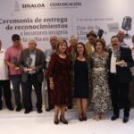 Gobierno del Estado Reconoce a 12 locutores insignia de la radiodifusión sinaloense