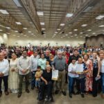 “Hoy garantizamos certeza jurídica a mil 825 familias con la entrega de títulos de propiedad”: Juan de Dios Gámez