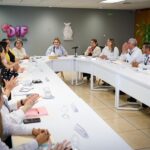 PRESIDE ENEYDA ROCHA RUIZ SESIÓN DEL COMITÉ TÉCNICO DE ADOPCIONES DEL SISTEMA DIF SINALOA