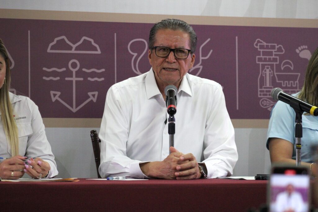 Garantizados los servicios de salud y seguridad durante el periodo vacacional: Feliciano Castro