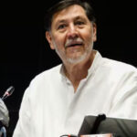 Noroña respalda a ‘Andy’ López tras críticas por su viaje a Tokio: “¿Quién define lo que es lujo?”