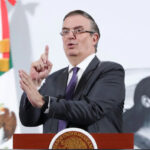 Ebrard asegura que el plan fiscal de Trump no afectará la economía mexicana