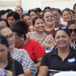 Entregan Gobierno Municipal y DIF Mazatlán apoyos a 200 madres solteras