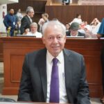 Diputados del PAS presentan iniciativa de ley para proteger a las y los trabajadores al servicio del Estado.