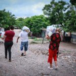 Familias de la Progreso y Buenos Aires reciben apoyo alimentario por parte del DIF Culiacán