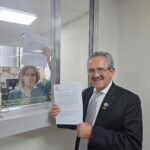 Diputado Manuel Guerrero presenta iniciativa para garantizar el uso de uniformes neutro en escuelas de Sinaloa