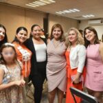 Se reúne Guerra Ochoa con gremio de transportistas y buscadoras de Ahome