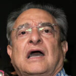 Pío López Obrador celebra decisión del INE y denuncia montaje mediático