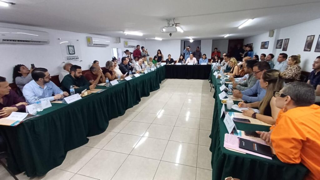 Gobierno y sociedad civil se unen para el Premio Coltzin al Mérito Ciudadano 2025