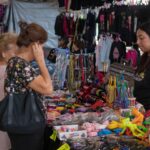Culiacanenses disfrutan verbena-bazar de Canirac en el 494 aniversario de Culiacán