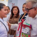 Gobernador Rocha pone en marcha ciclo escolar 2025-2026 del nivel básico con un llamado a educar para la paz