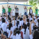 Feria de Servicios llega a la Primaria Insurgentes con actividades para niñas y niños