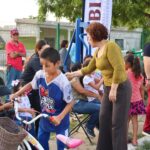 Más de 4 mil personas se verán beneficiadas con la rehabilitación de la cancha deportiva en la comunidad El Diez: SEBIDES