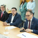 Atiende Comisión de Hacienda a directivos de la UAdeO