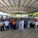 Caravana del Bienestar del Gobierno de Ahome atiende a familias del Poblado 7, valle de El Carrizo.