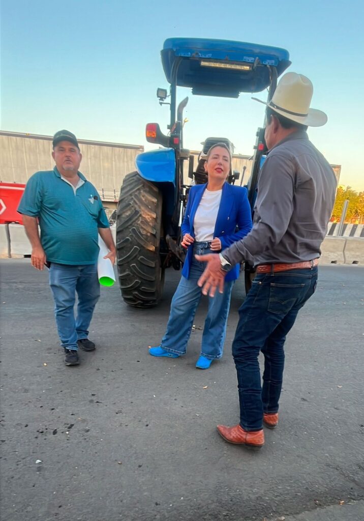 Roxana Rubio sostiene encuentro con líderes agrícolas en caseta Las Brisas