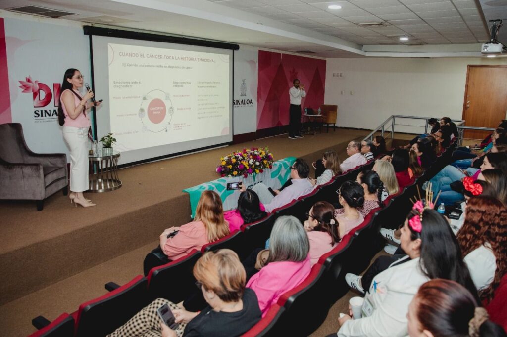 Culmina DIF Sinaloa el mes rosa con la conferencia “El poder del acompañamiento familiar y comunitario en el proceso de cáncer de mama”