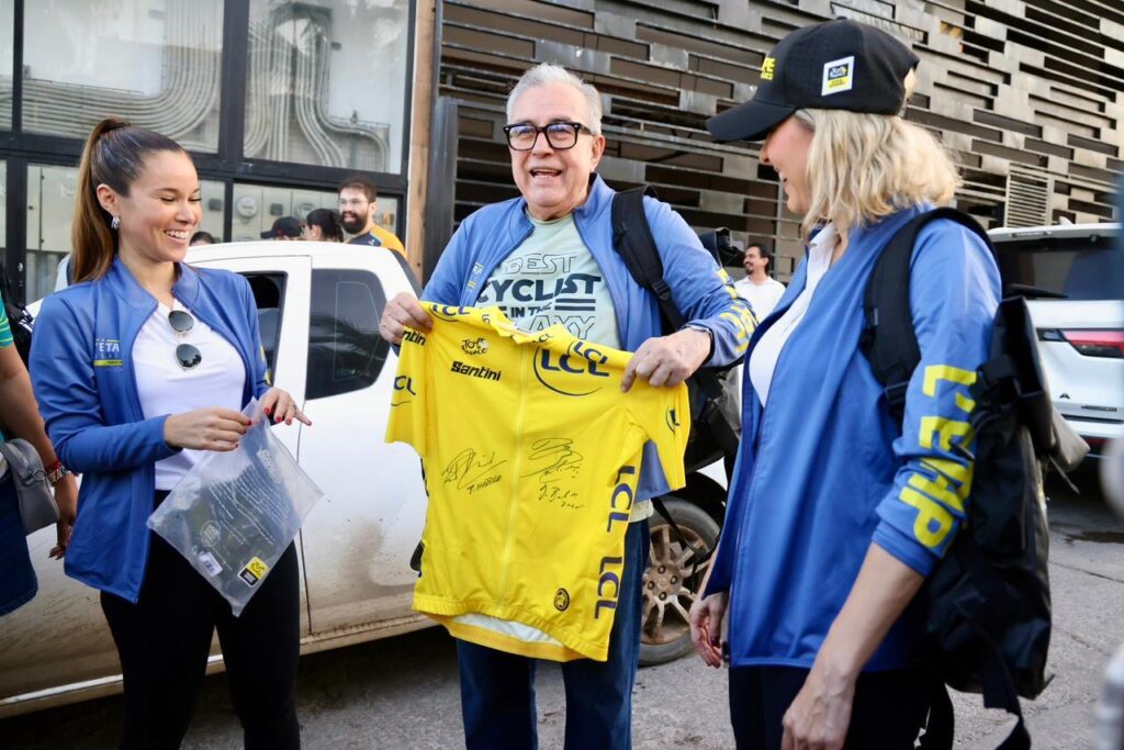 Gobernador Rocha encabeza banderazo de la carrera L´Etape Mazatlán by Tour de France 2025
