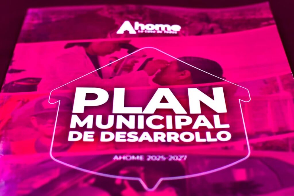 Cabildo aprueba el Plan Municipal de Desarrollo 2024-2027, presentado por el Alcalde Antonio Menéndez.