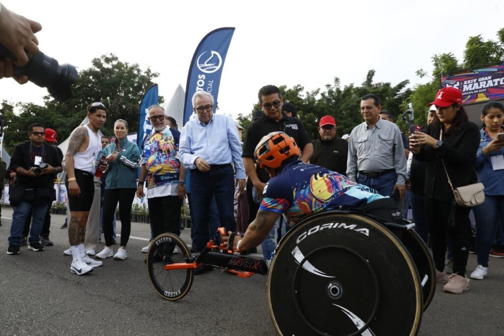 Mazatlán y Sinaloa se enorgullecen de recibir a miles de maratonistas: Gobernador Rocha Moya