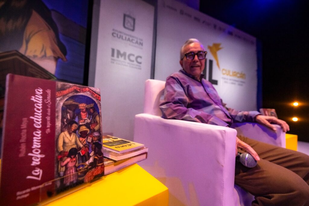 Presenta Gobernador Rocha, su libro “La Reforma Educativa: Un reporte desde el Senado