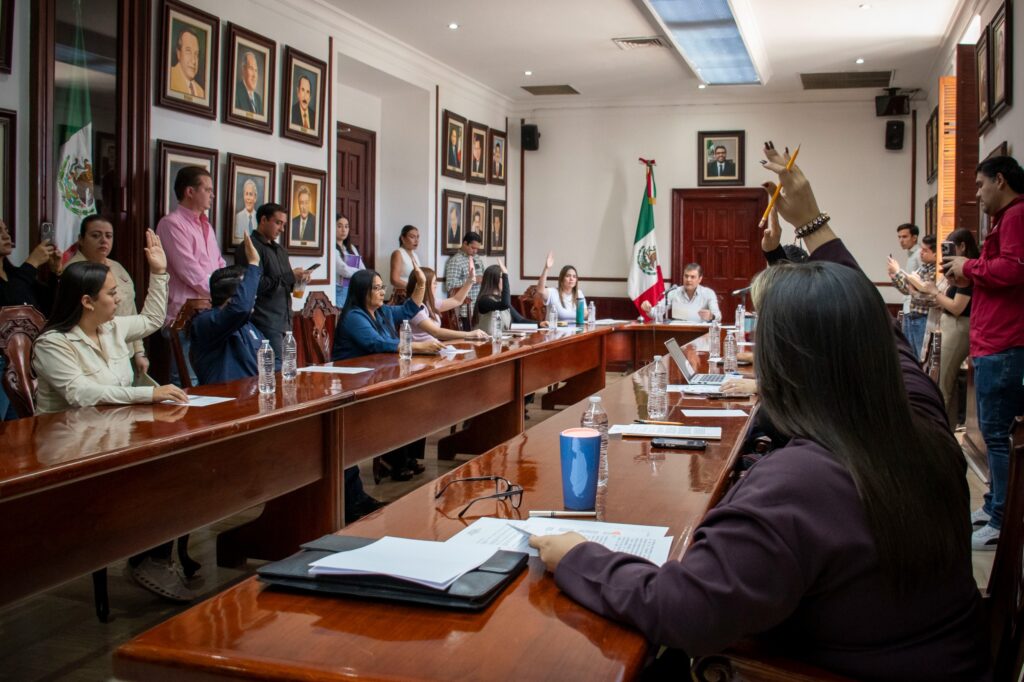 Sin nuevos impuestos y con proyección sólida: Cabildo avala Ley de Ingresos 2026 por 6,997 mdp