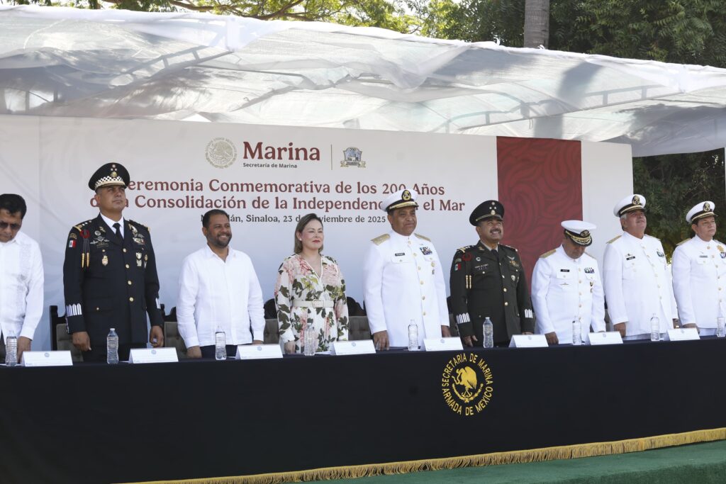 Conmemoran el bicentenario de la consolidación de la independencia en el mar