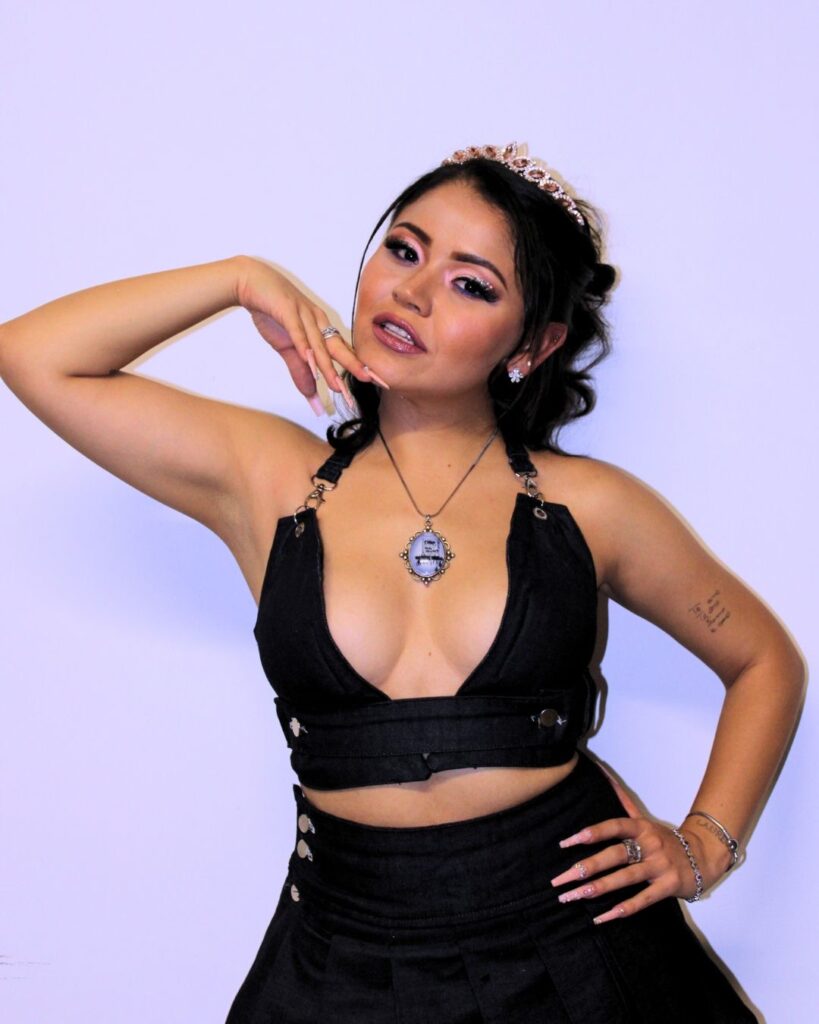 Tania Laure presenta su nuevo sencillo “La Princesa del Barrio”