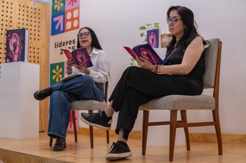 Dos miradas femeninas estremecen al público en la FIL Culiacán con “Navaja verde o negra” y “La novia del león”