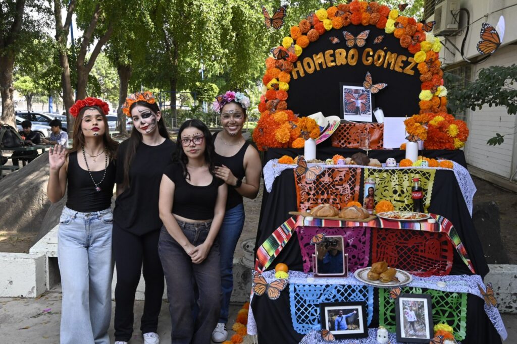 Altares, flores y creatividad llenan de vida la celebración del Día de Muertos en Ciudad Universitaria