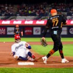 Naranjeros barre en la frontera tras maratón de 11 entradas