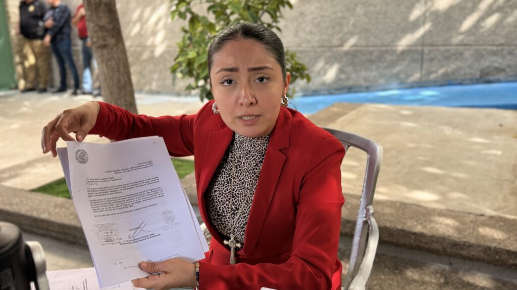 Alejandra Pineda denuncia irregularidades en su proceso de remoción y responsabiliza a diputados y a la ASE por su seguridad