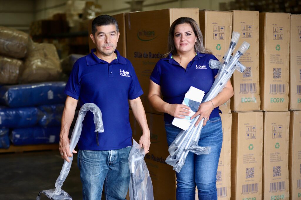 Beneficencia Pública de Sinaloa distribuye apoyos funcionales en los municipios del estado