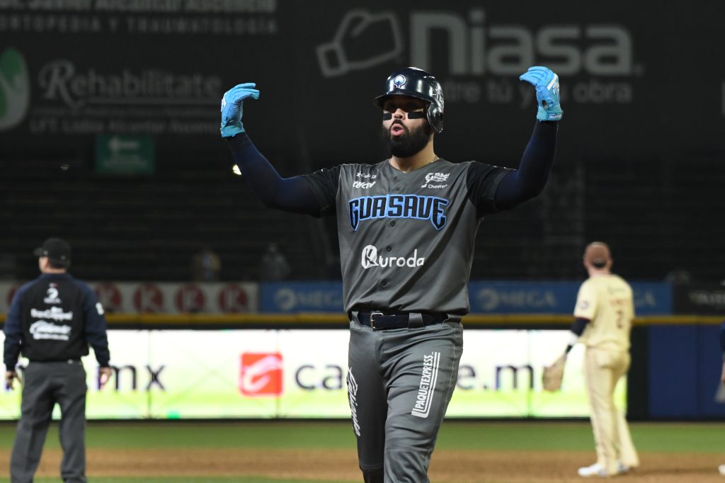 Algodoneros arma una rebelión en la novena y fuerza el empate ante Tucson