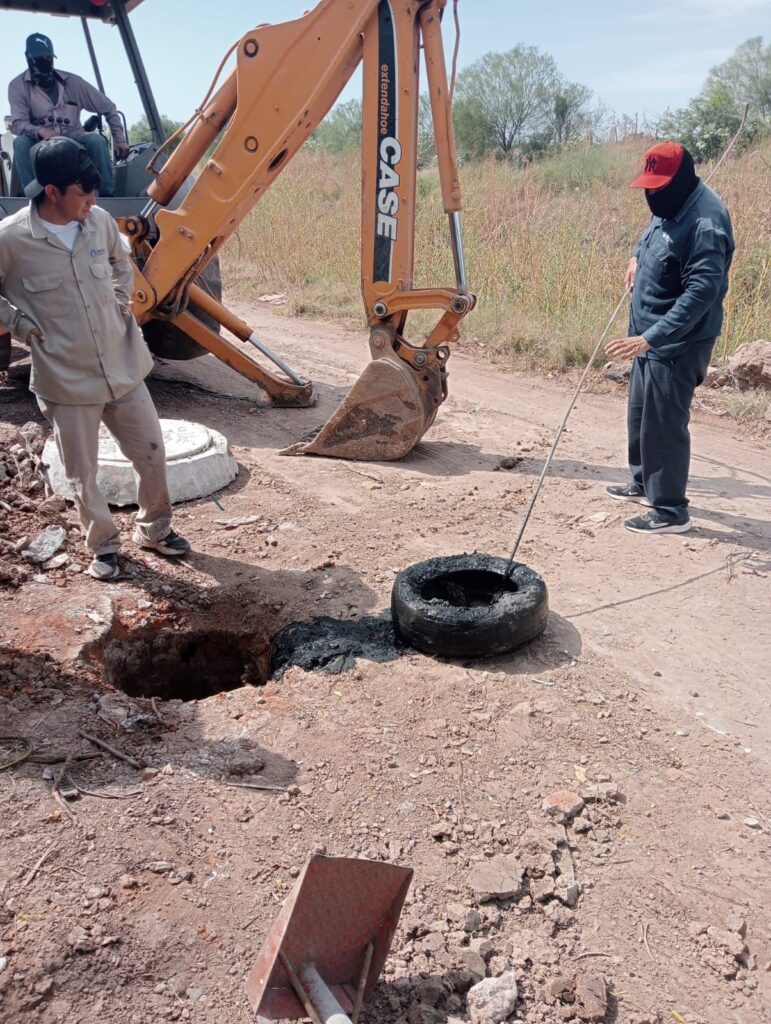 Antonio Menéndez invita a la ciudadanía a cuidar los drenajes, para evitar tapones y derrames.