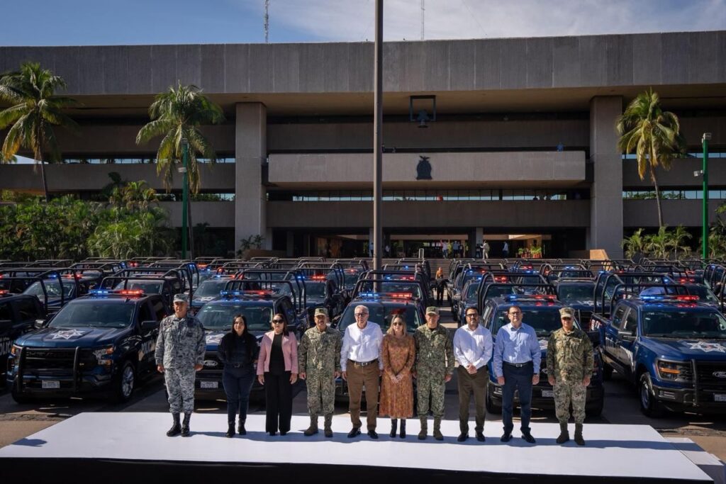 Culiacán recibe 8 unidades por parte del gobernador Rubén Rocha Moya para reforzar tareas preventivas y de vigilancia