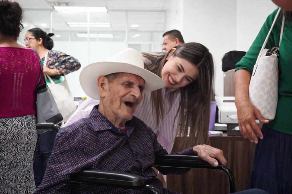 DIF Bienestar Culiacán realiza su 11va entrega de apoyos ortopédicos