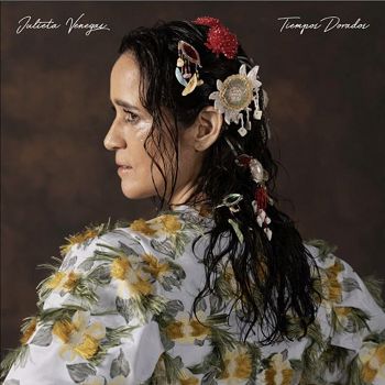Julieta Venegas lanza el tema “Tiempos Dorados”