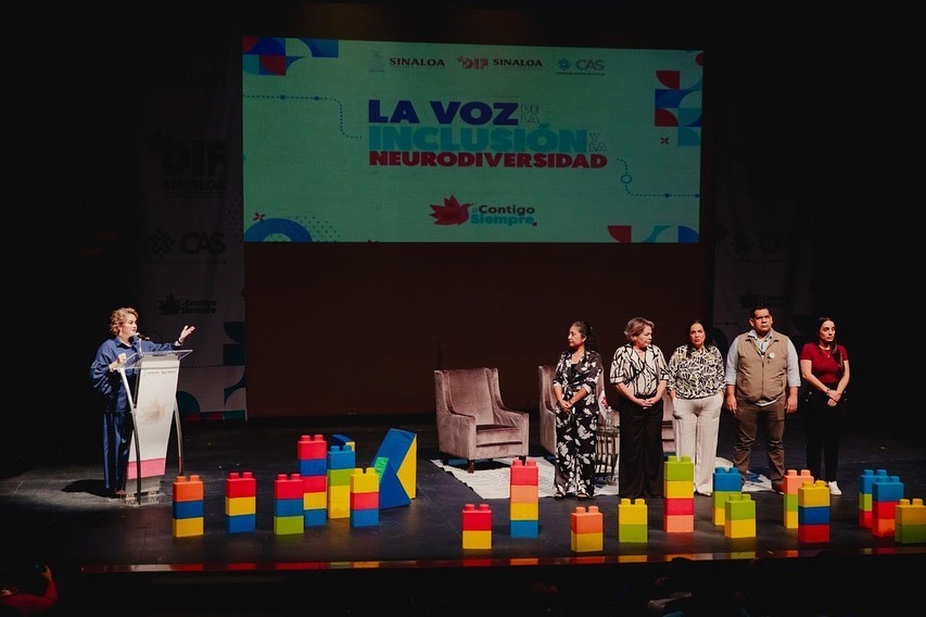 ENEYDA ROCHA INAUGURA EL CONGRESO “LA VOZ DE LA INCLUSIÓN Y LA NEURODIVERSIDAD”, ORGANIZADO POR EL SISTEMA DIF SINALOA