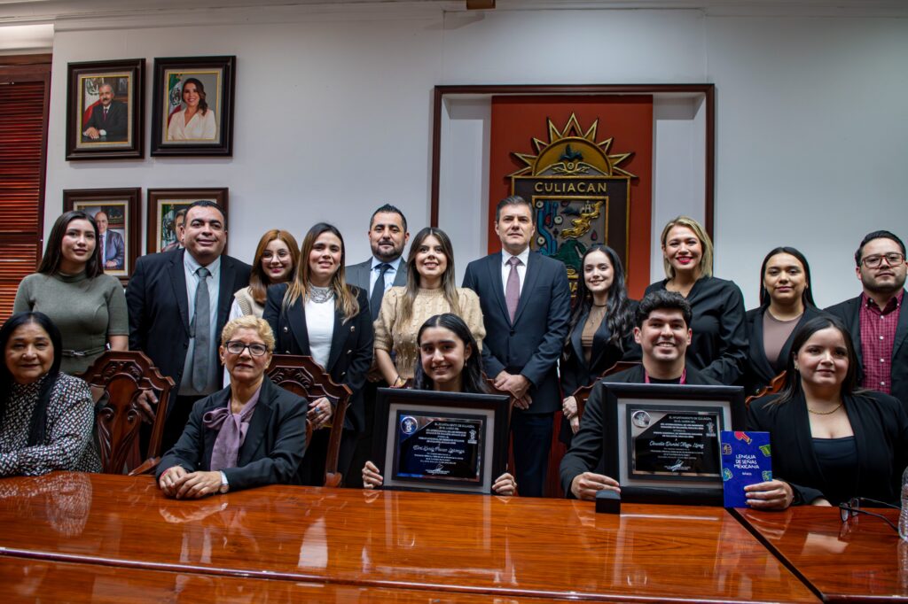 Otorga Ayuntamiento de Culiacán el Premio Municipal de Derechos Humanos 2025