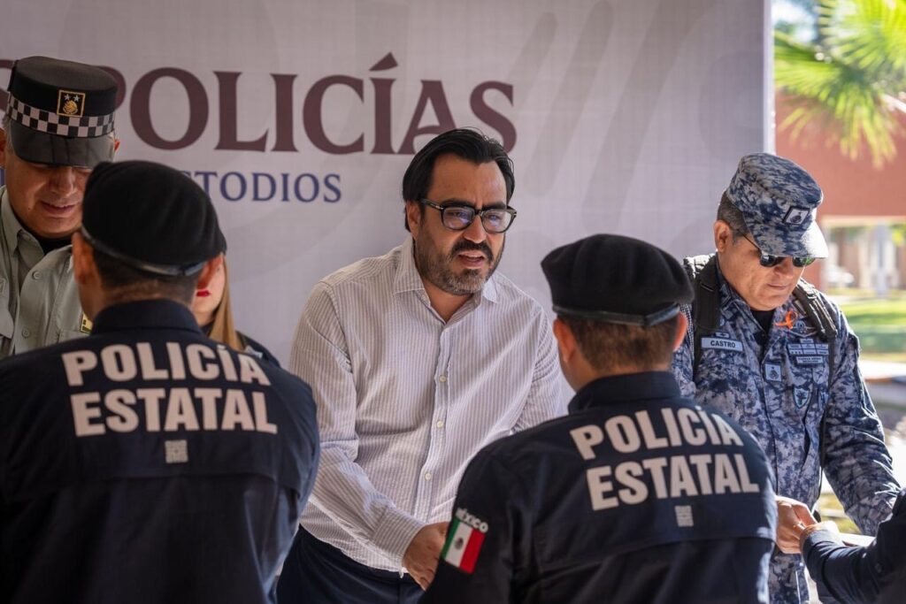 Reconocen vocación de servicio a policías estatales y municipales