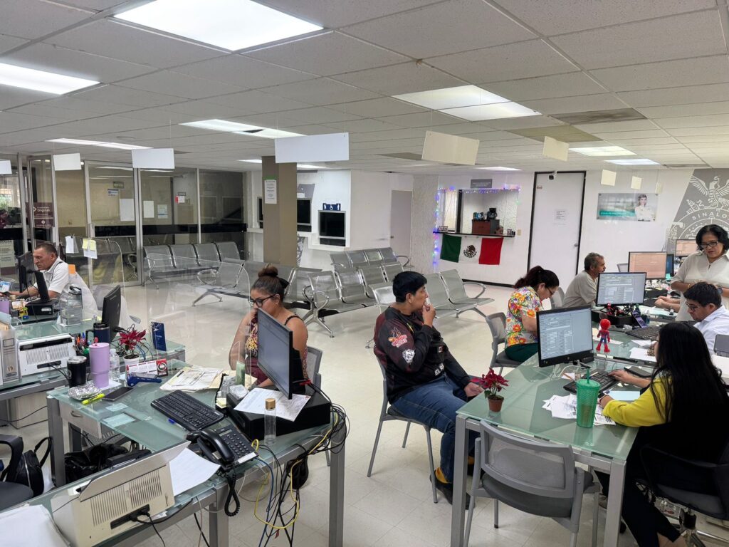 LLEGAN LOS DESCUENTOS DECEMBRINOS A GOBIERNO DEL ESTADO