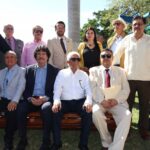 ¡Simbolizando su legado! Inaugura la Facultad de Ingeniería el proyecto “Bancas de Generación”, con una conmemorativa de la 1970-1975 de Ingeniería Civil
