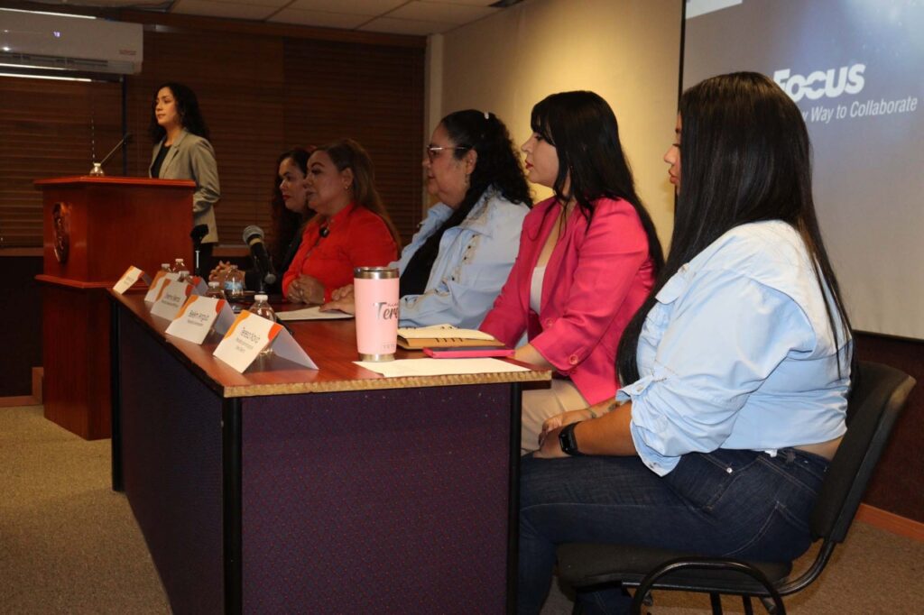 Grandes mujeres del periodismo sinaloense comparten con estudiantes de la UAS sus vivencias en el conversatorio “Periodismo: Experiencias que inspiran”