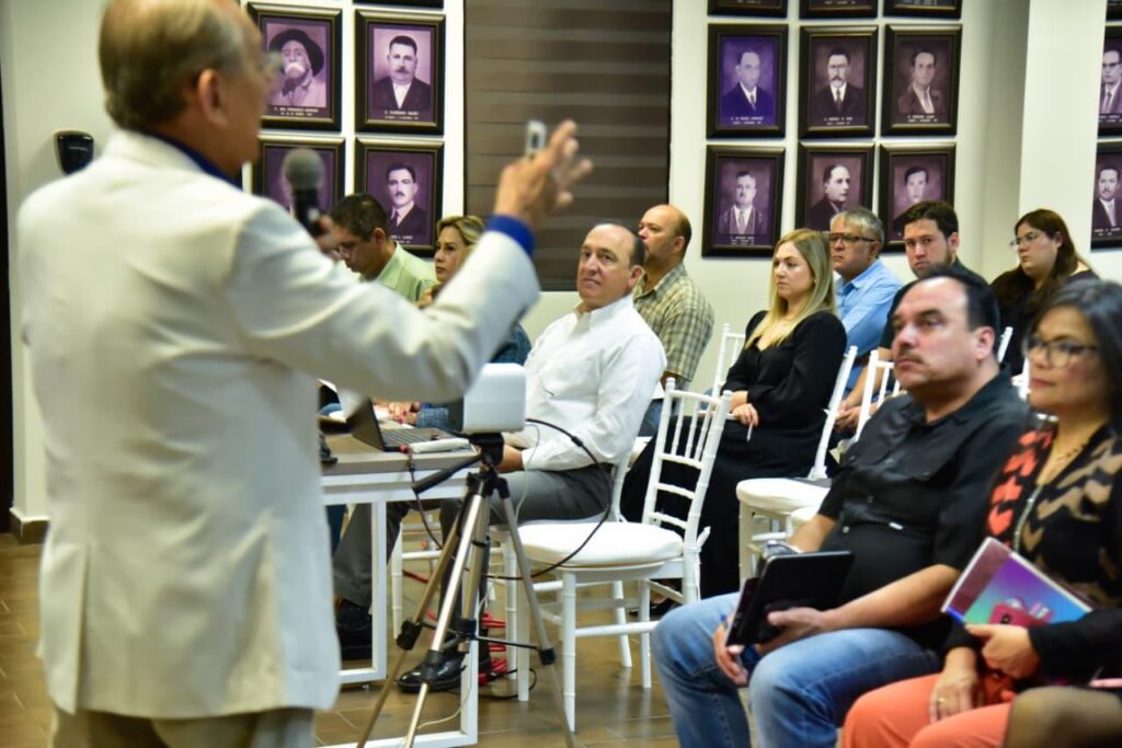 Ahome refuerza la ética y la integridad en el servicio público con capacitación institucional