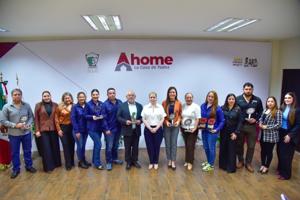 Ahome recibe Distintivo de Entidad Promotora de Empresas Socialmente Responsables ESR.