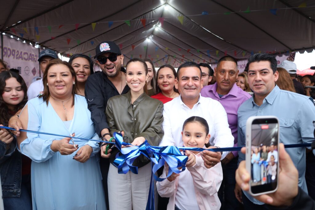 Navolato reconoce liderazgo femenino en la actividad ostrícola durante la Feria del Ostión 2025