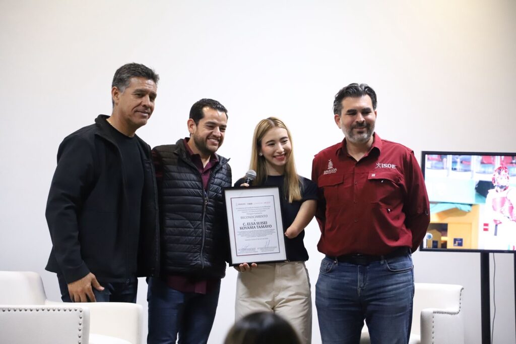 SUISEI KOYAMA INSPIRA ATLETAS EN MAZATLÁN